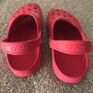 Girls classic pink Crocs size 12-13
